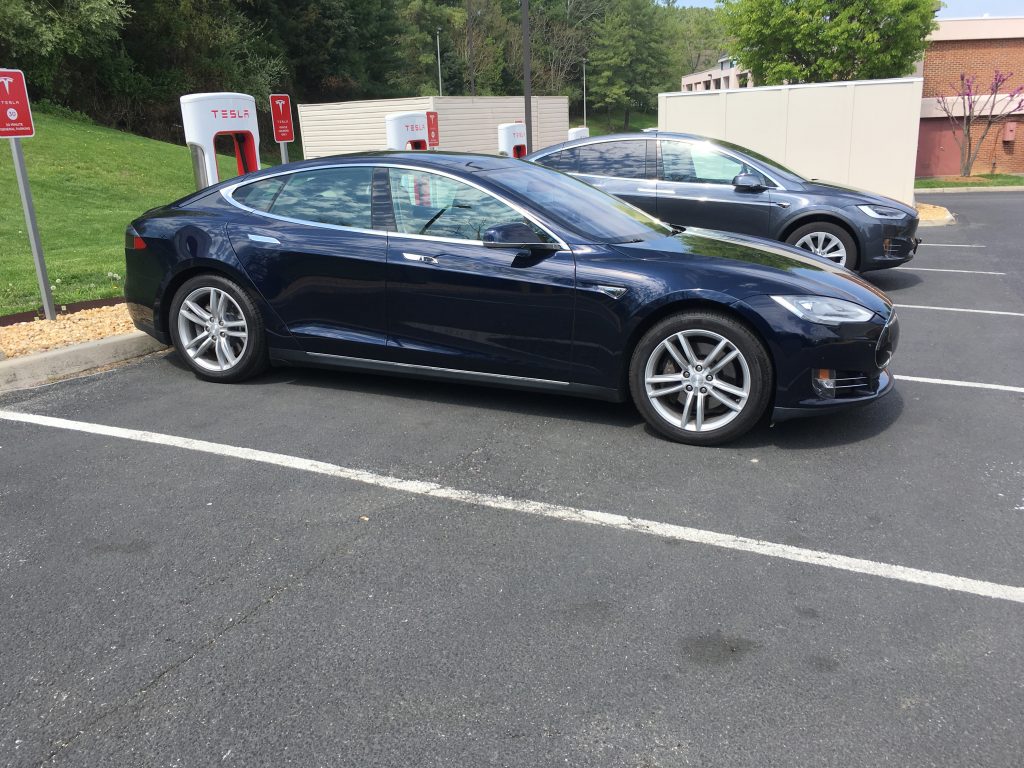 Download 25 K Tesla Gif