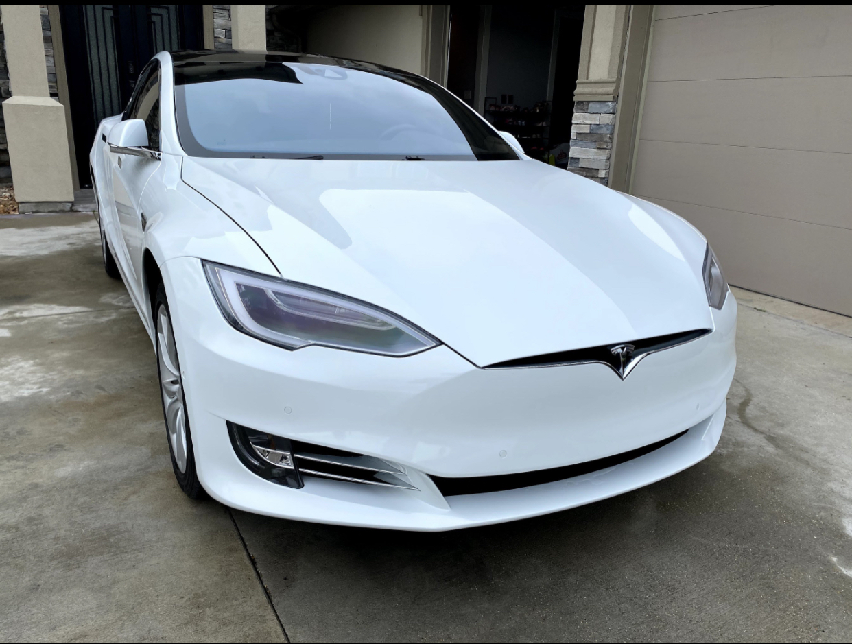 2016 / Model S / 75D / White b2c01 Sell Your Tesla Only Used Tesla