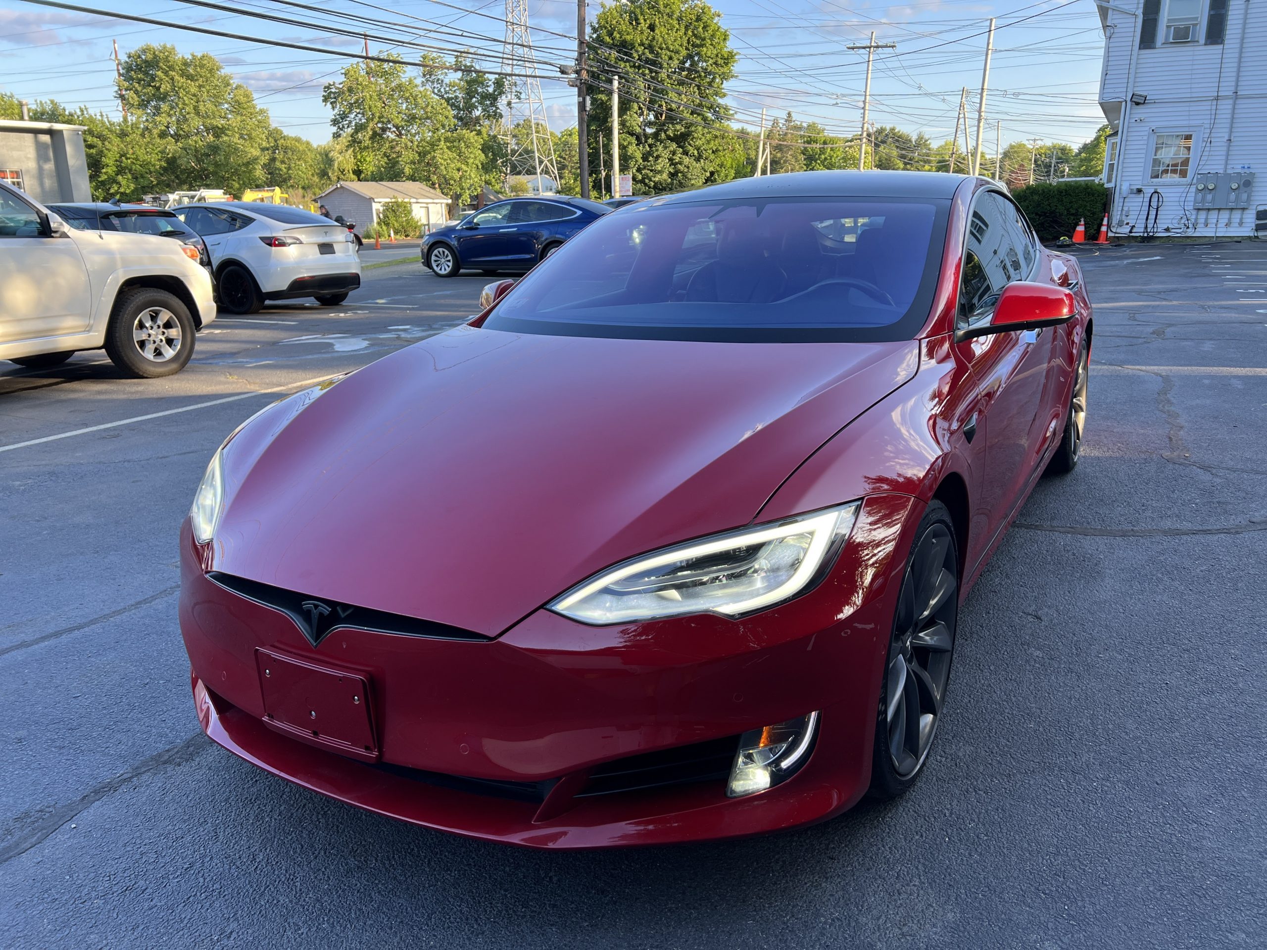 2017 / Model S / P100DL / Red UY38Q Sell Your Tesla Only Used Tesla