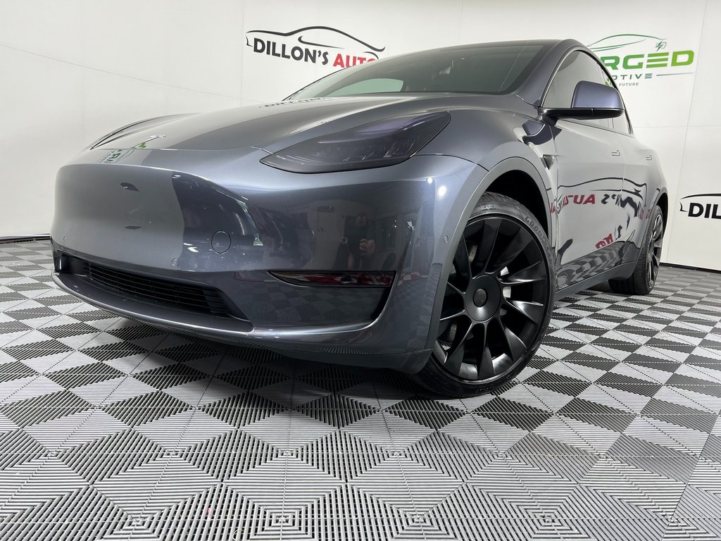 2021 / Model Y / Long Range AWD / Midnight Silver Metallic EV118388