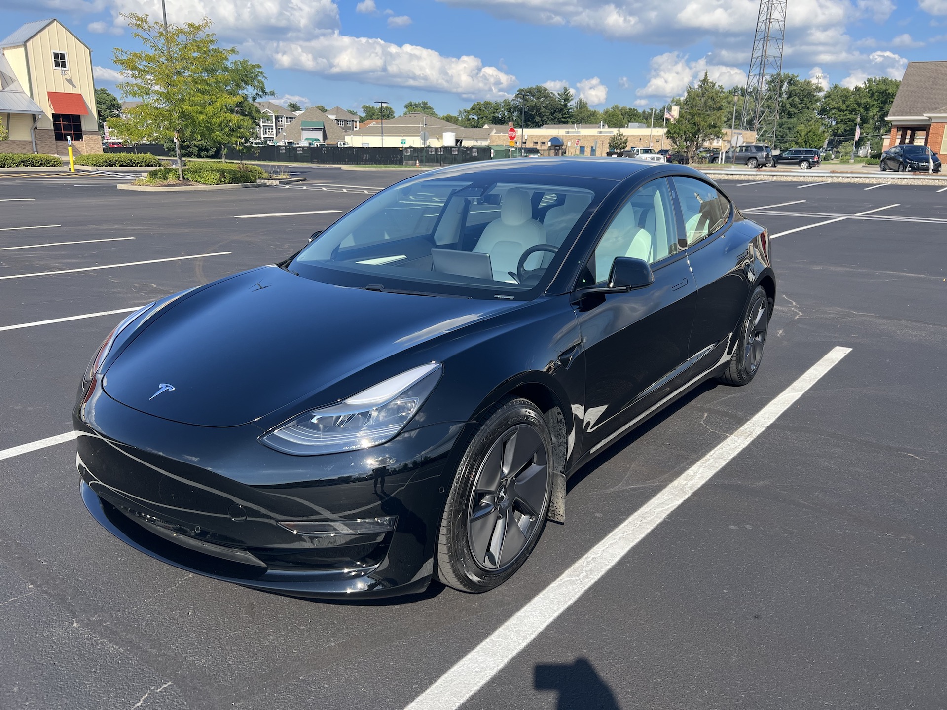 2021 / Model 3 / Long Range AWD / Black ZKY8N Sell Your Tesla