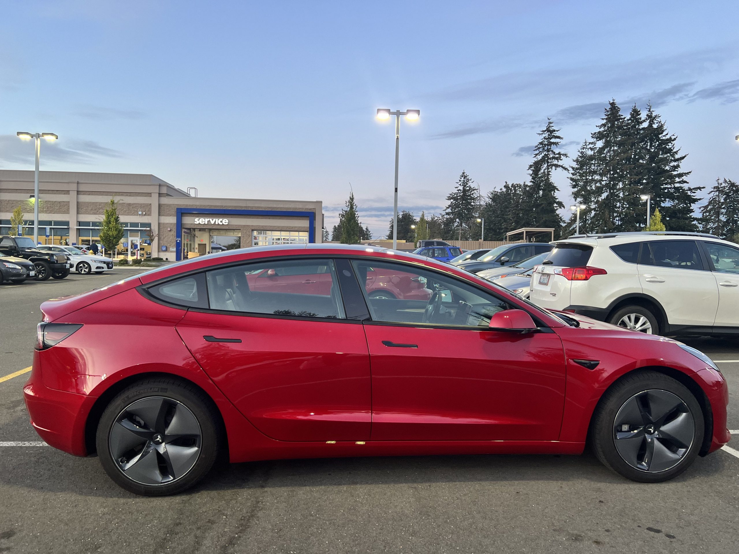 2022 / Model 3 / Long Range AWD / Red Multi Coat L2KDD Sell Your