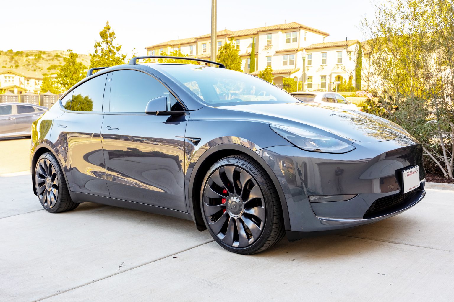 2021 / Model Y / Performance / Midnight Silver Metallic WSXO9 Sell