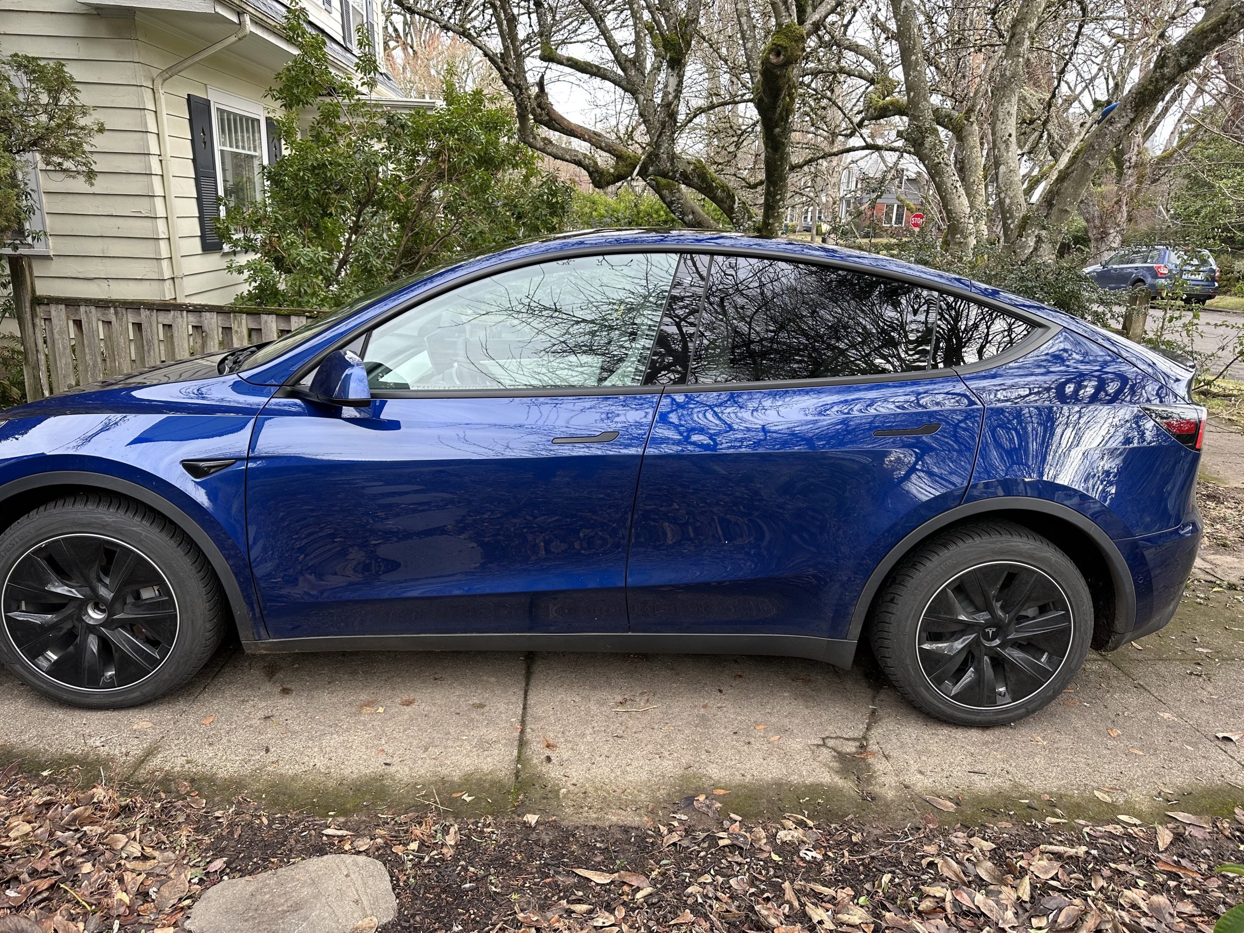 2020 / Model Y / Long Range AWD / Deep Blue Metallic H6U2X Sell