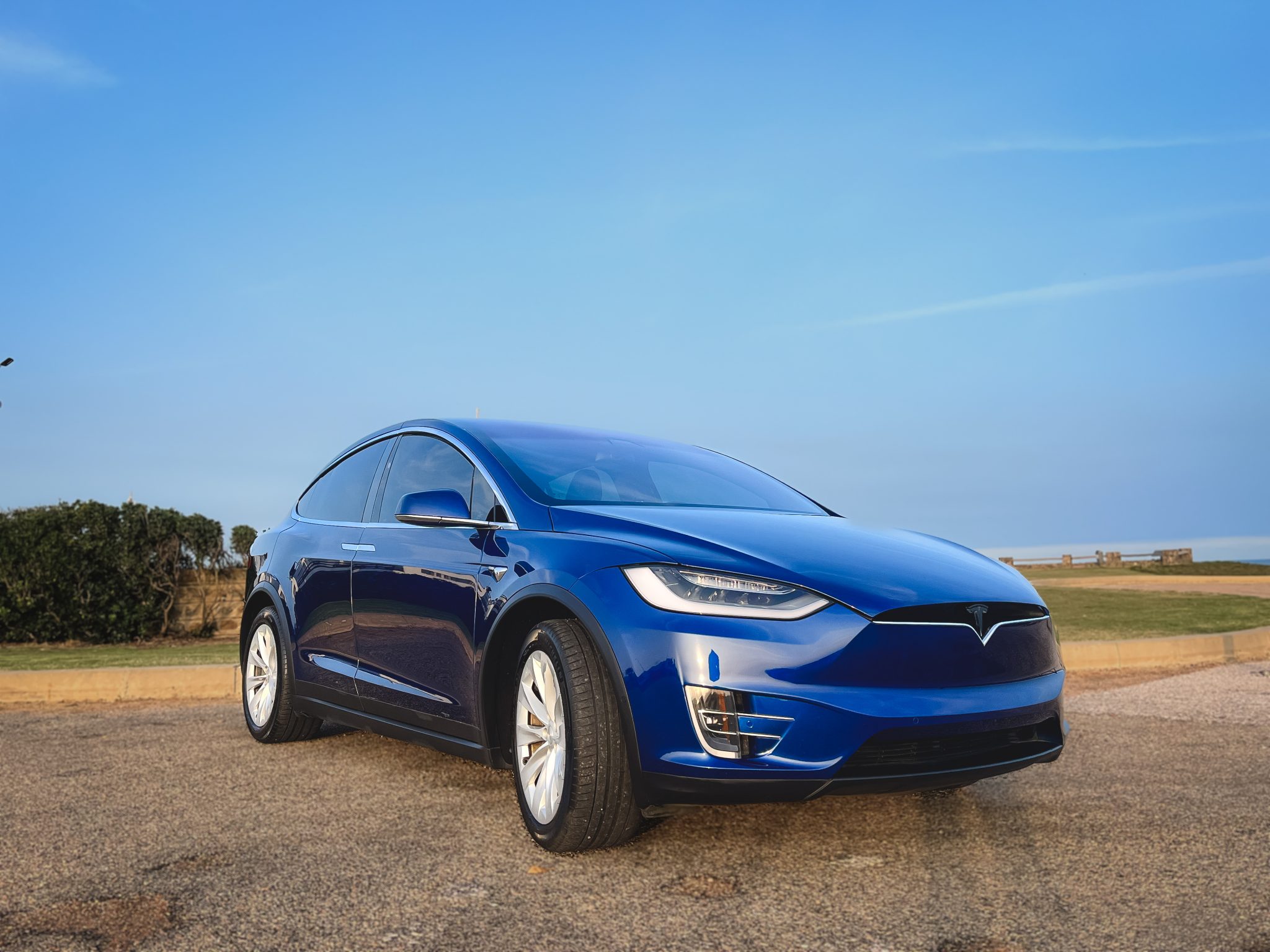2021 / Model X / Long Range Plus / Deep Blue Metallic SUAZF Sell